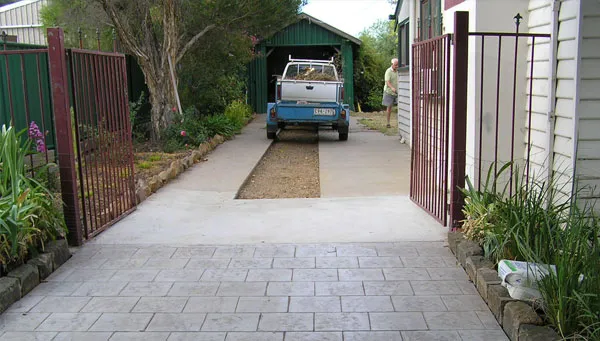 DRIVEWAY REPLACEMENT SERVICES